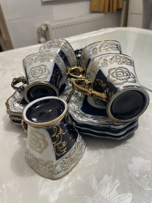 Cesti de cafea din ceramica