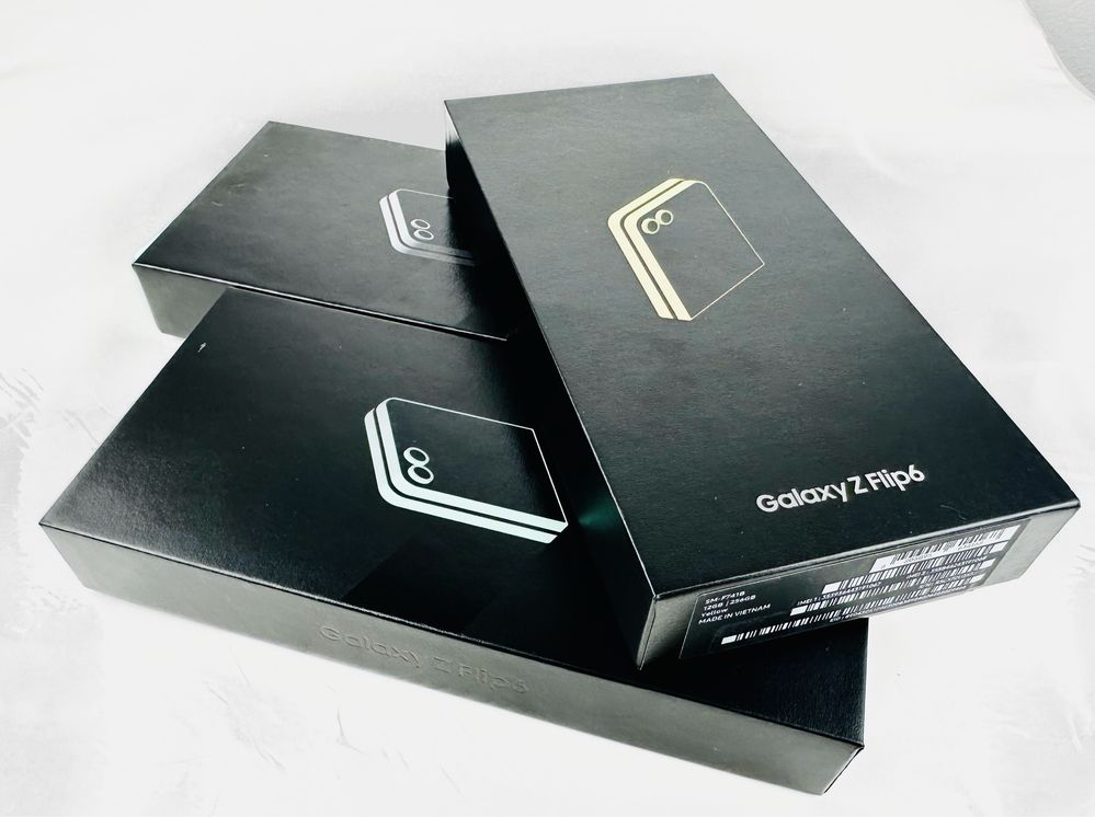НОВ! Samsung Z Flip 6 5G 256GB Silver / Blue / Mint / Yellow
