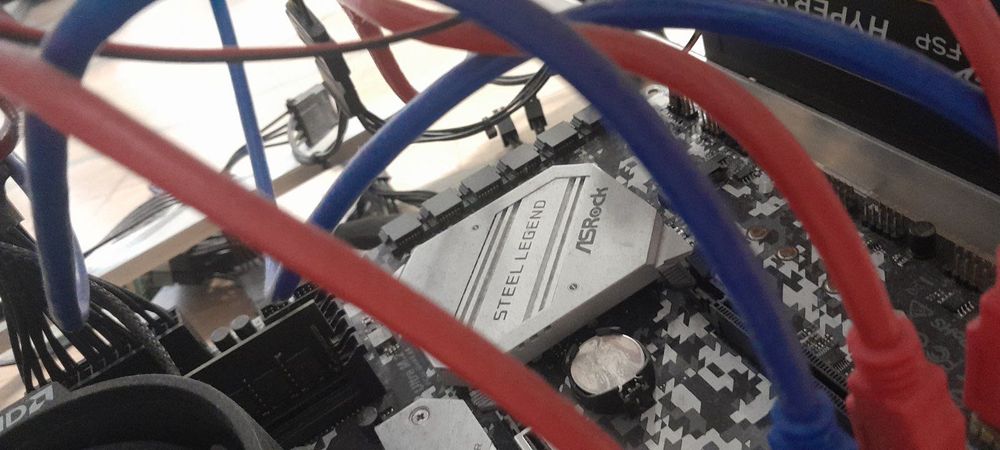 Електроника/Машина за копаене на крипто валута