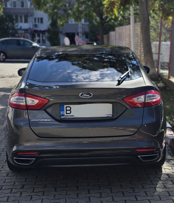 Ford Mondeo MK 5 Titanium 2016 2.0 Tdci 180 CP  Manuală.