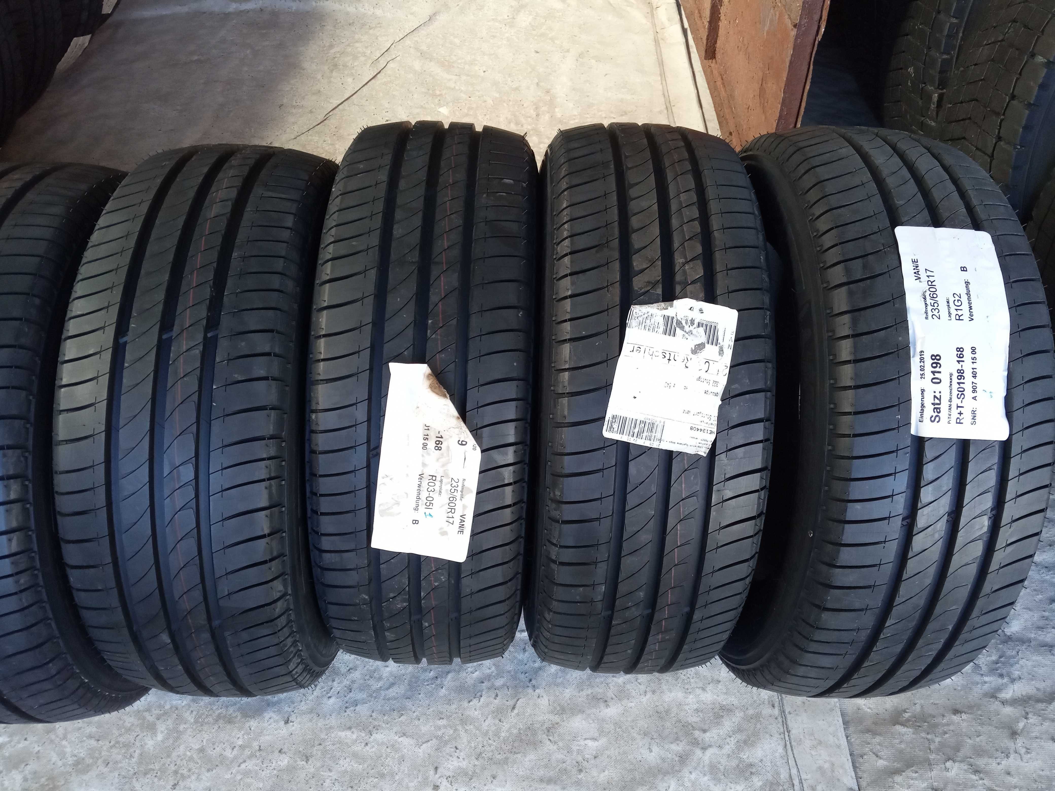 Нови бусови летни гуми 235/60R17C Michelin Green Agilis+ 117/115R 10PR