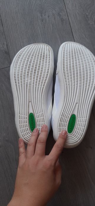 Saguaro, barefoot, 40