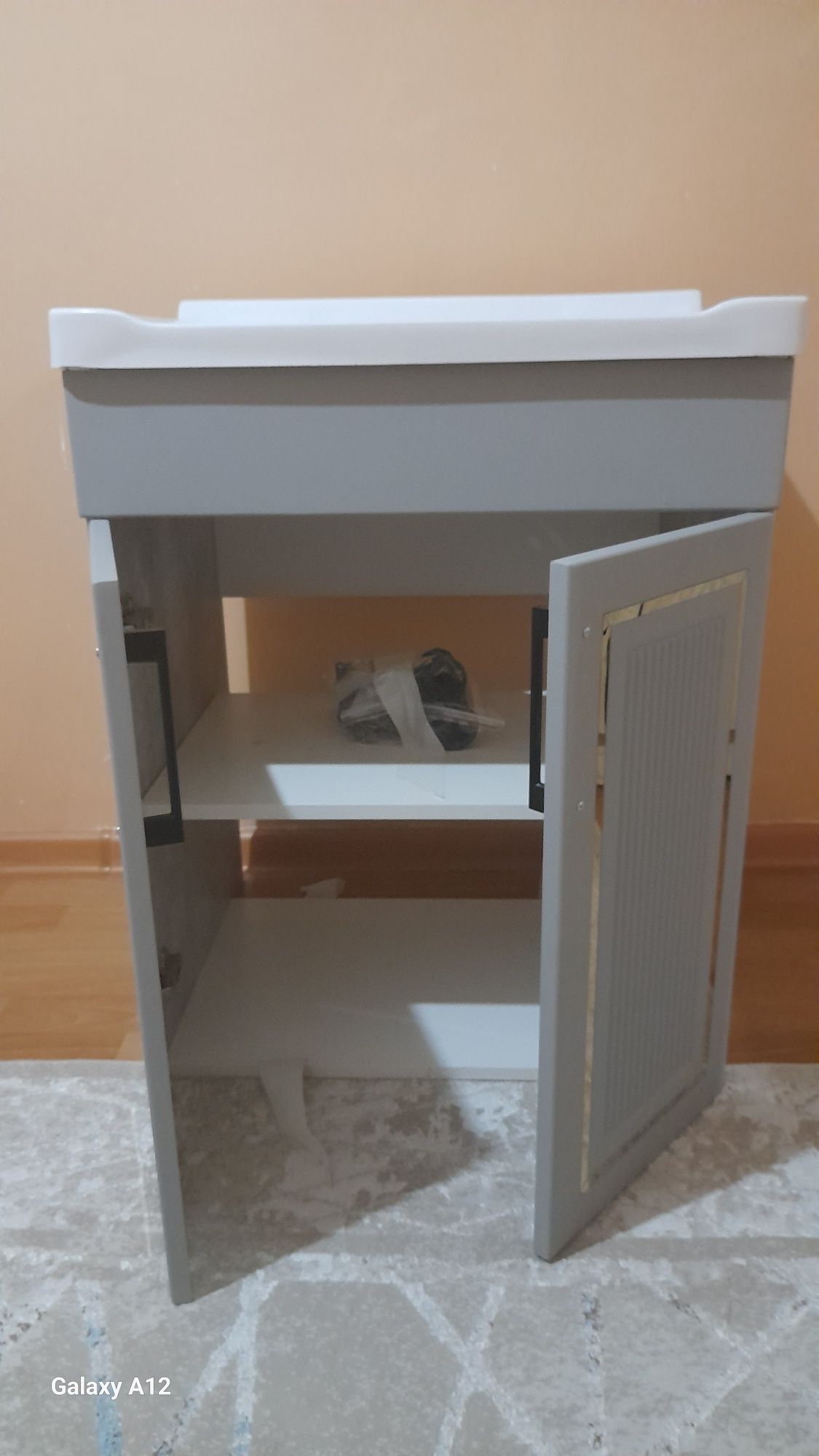 Тумба для ванной комнаты
