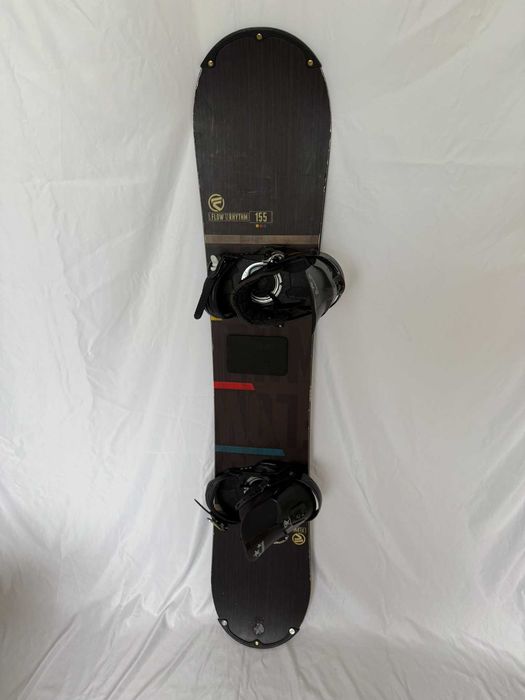 Placa snowboard Flow Rhythm 155cm cu legaturi Rossignol