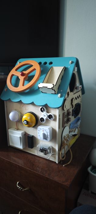 Бизи доска ( боард) Дом