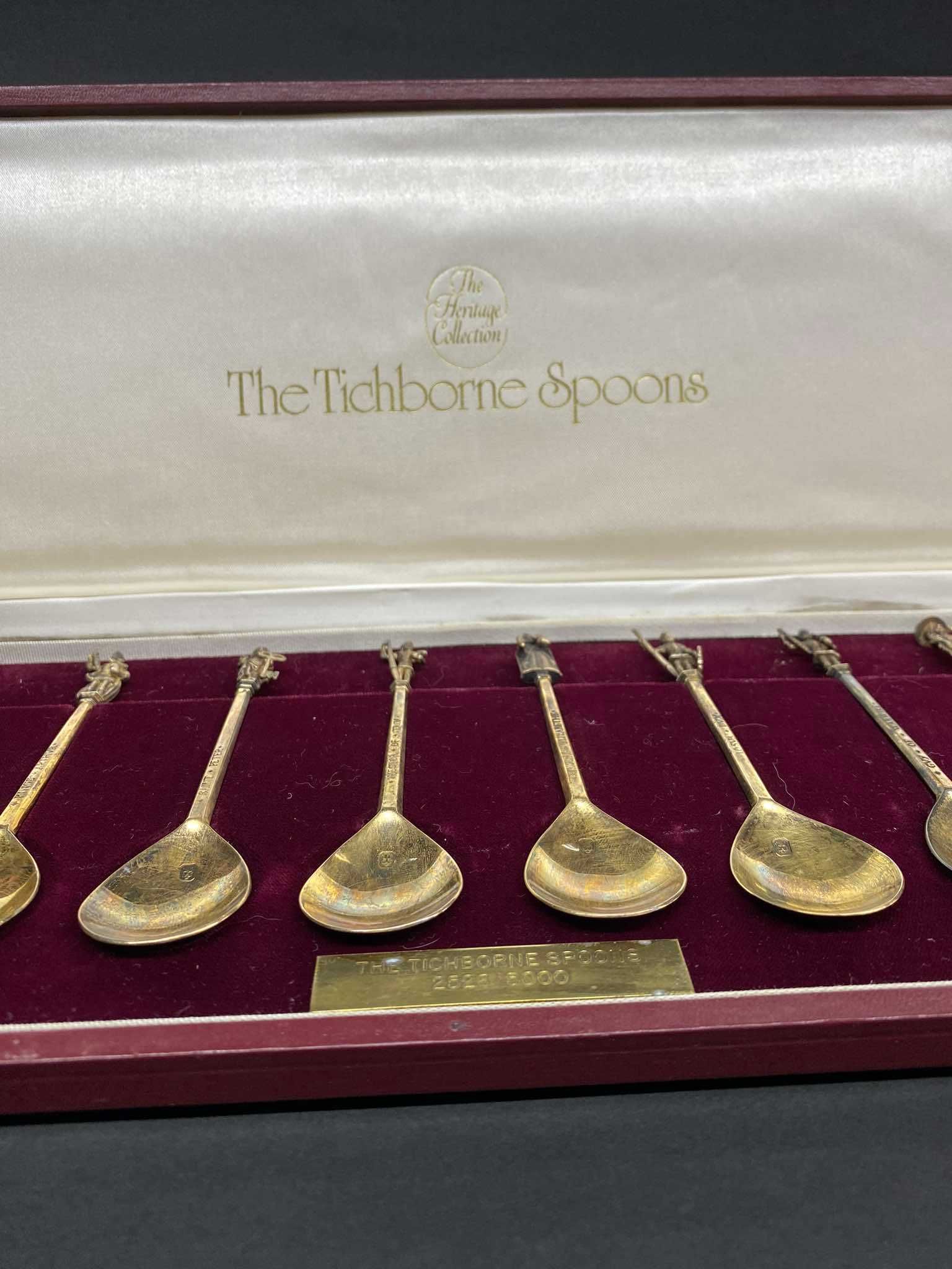 Сребърни лъжици с позлата The Tichborne Spooms от 20-ти век