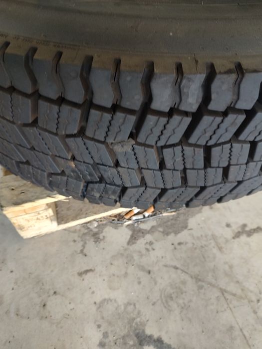 Гуми деференциялни за камион