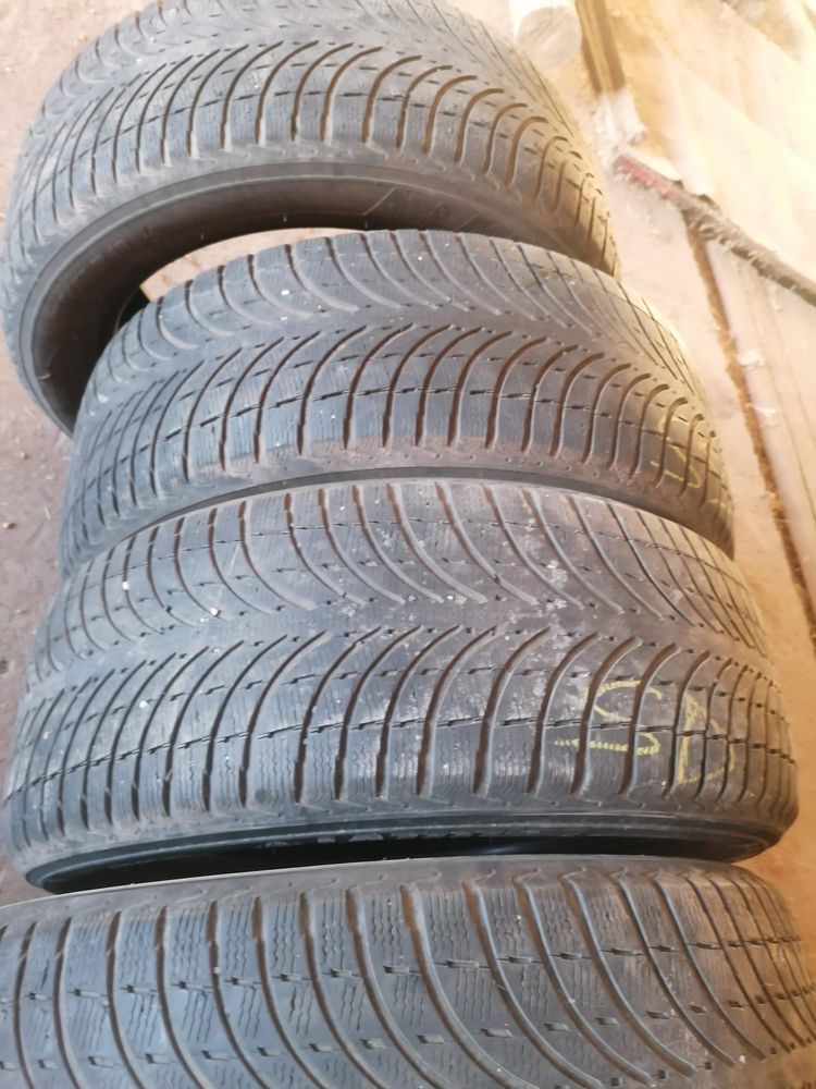 Set cauciucuri michelin 235 55 r19 M+S de iarna