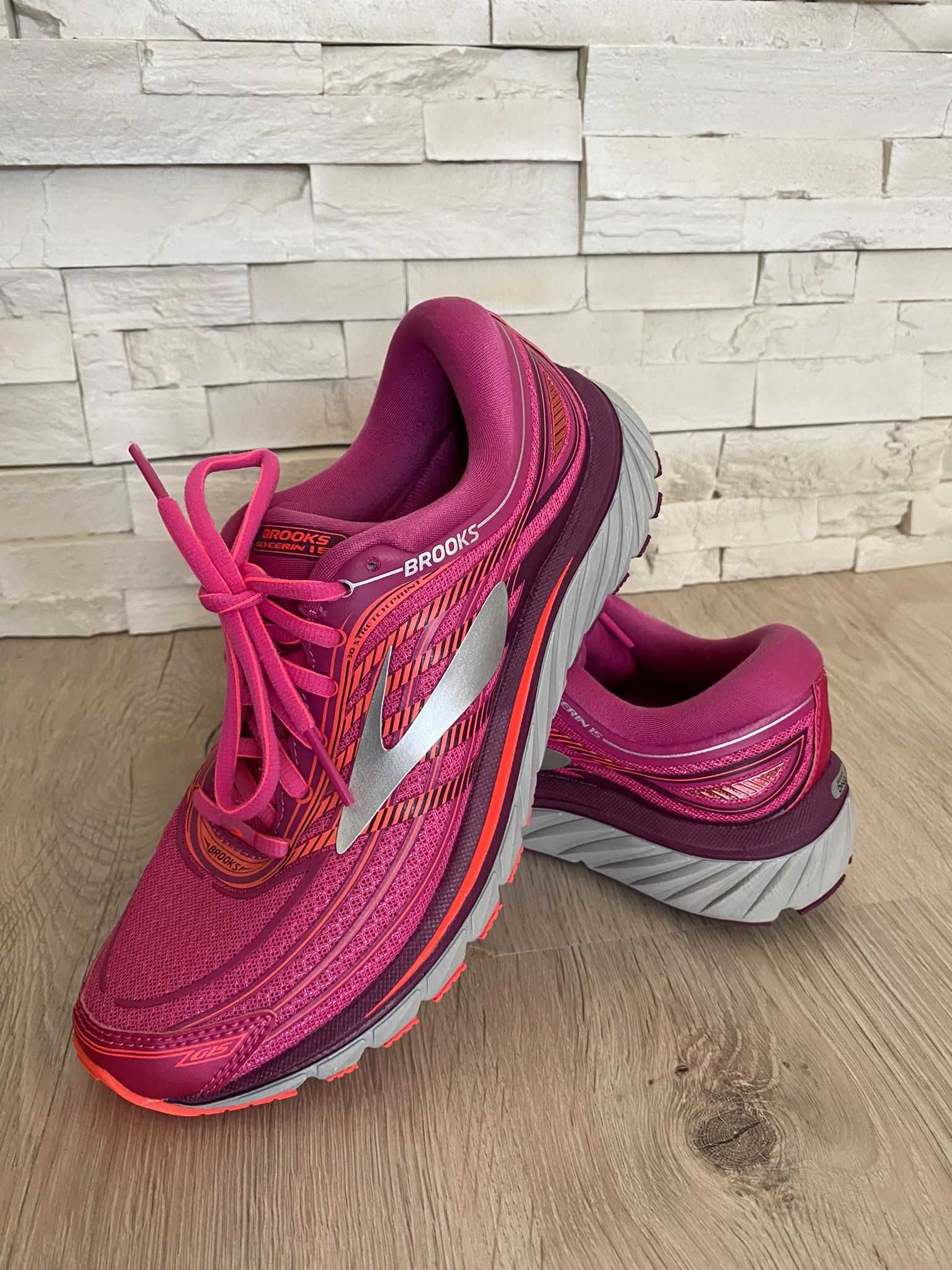 Pantofi de alergare damă Brooks Glycerin 15, mărimea 39