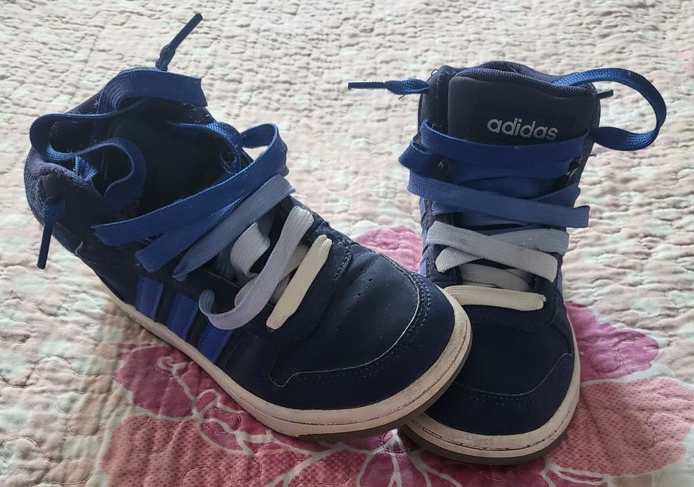 Adidasi baieti, toamna , vara.