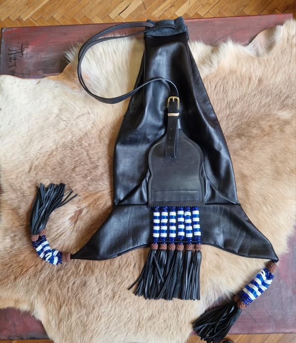 Изработка на чанти за гайди.