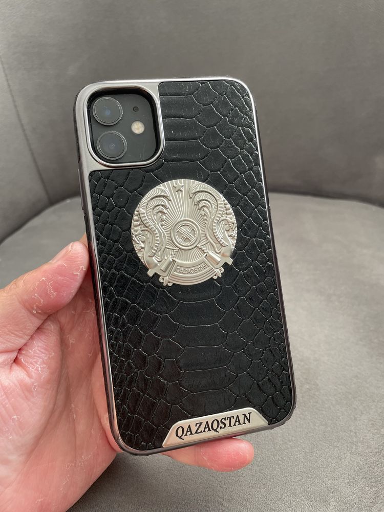 Продам IPhone 11 128G Black в хорошем состянии все работает хорошо