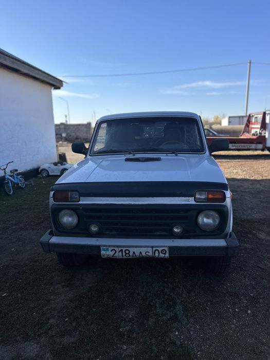 Продам Нива 5 дверный