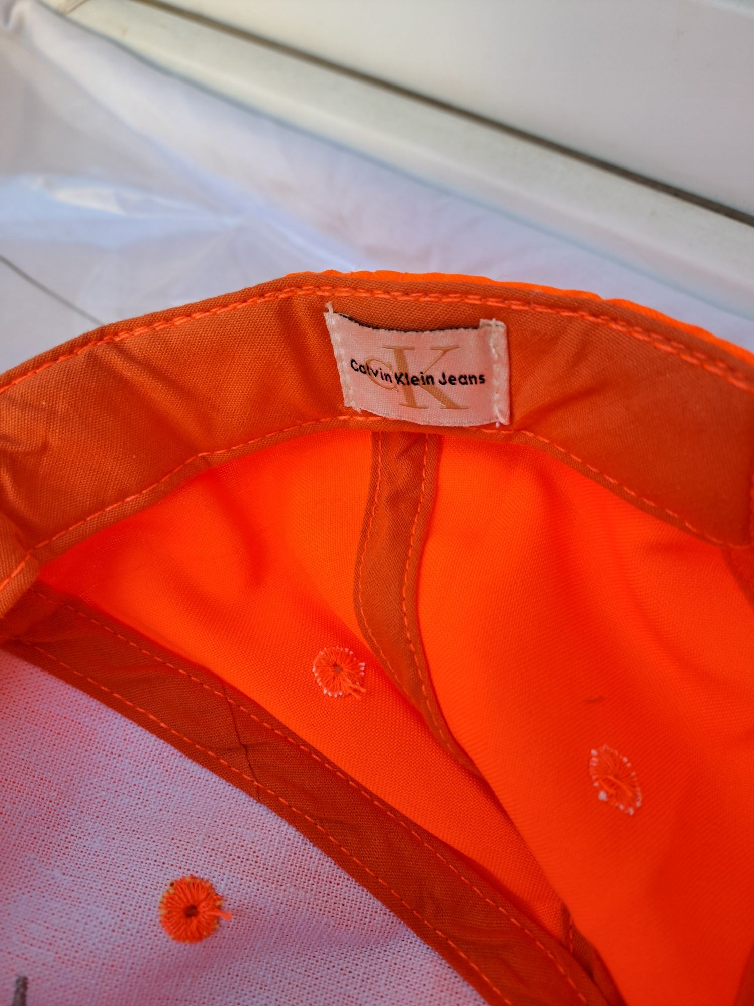 Шапка на Calvin Klein Jeans