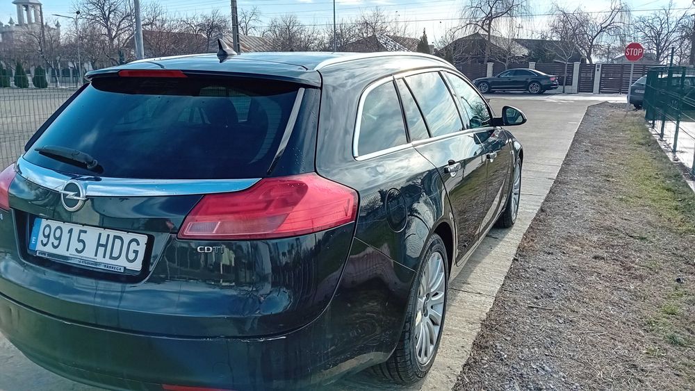 Opel insignia 2.0 130cp