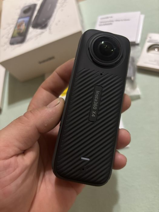 INSTA 360 X4 8K нова