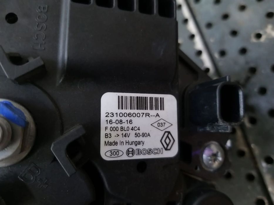 Alternator 0.9 tce renault clio 4 231006007r f000bl04c4