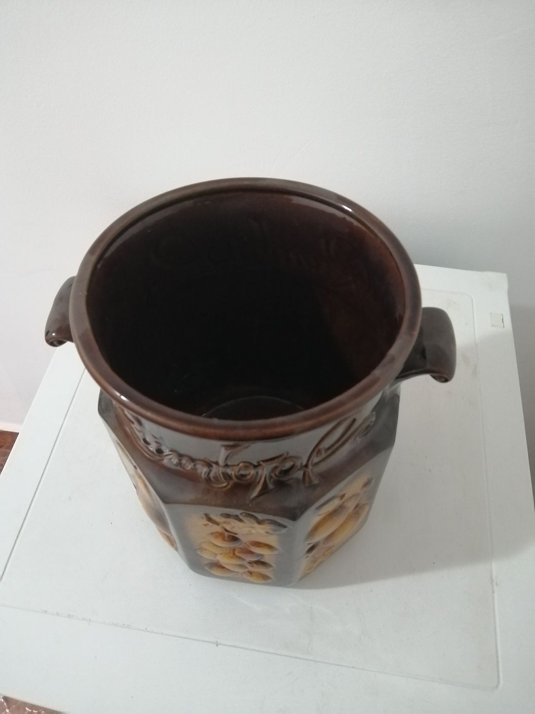 Vaza ceramica Rumtopf, decorata, made în Germania