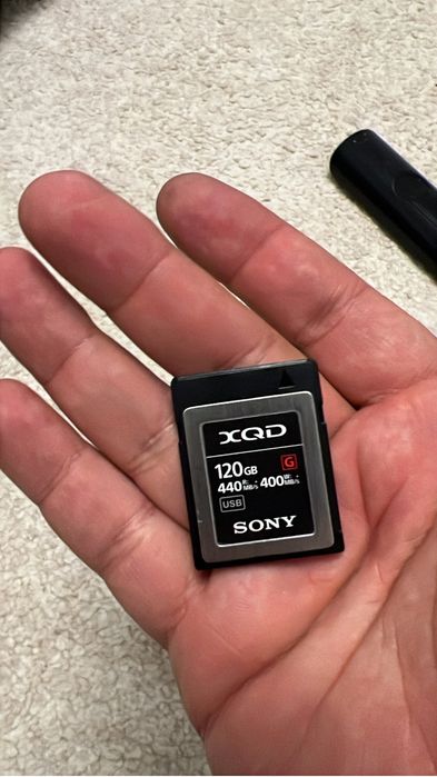 Card memorie Sony XQD 120Gb Seria G Write 400Mb/s
