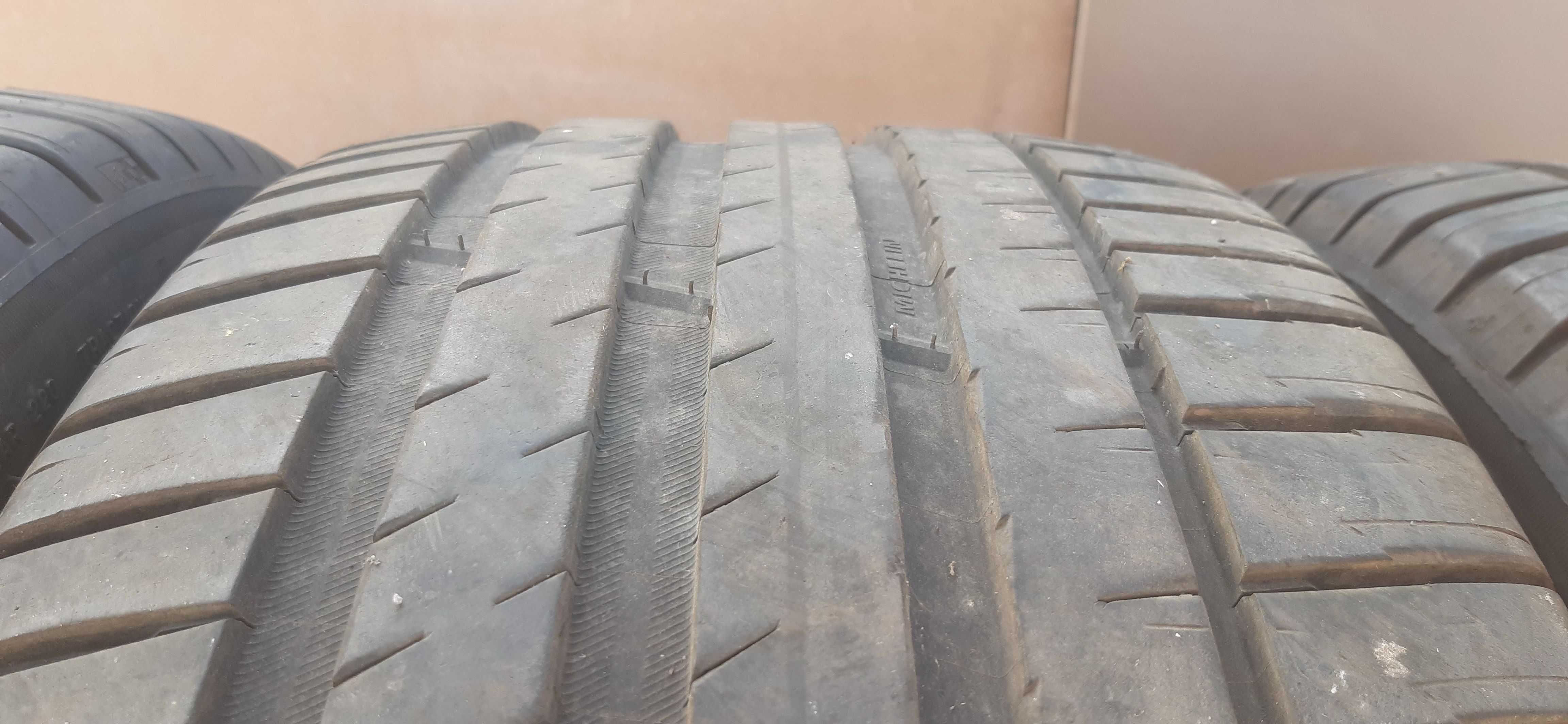 4 бр летни гуми Michelin 265/40R22 DOT 0621