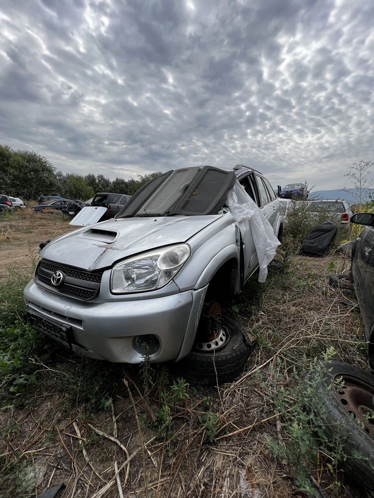 Toyota Rav-4 2.0 D4D Face 2005г. на части