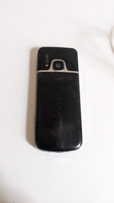 Nokia 6700 yaxshi xolatda