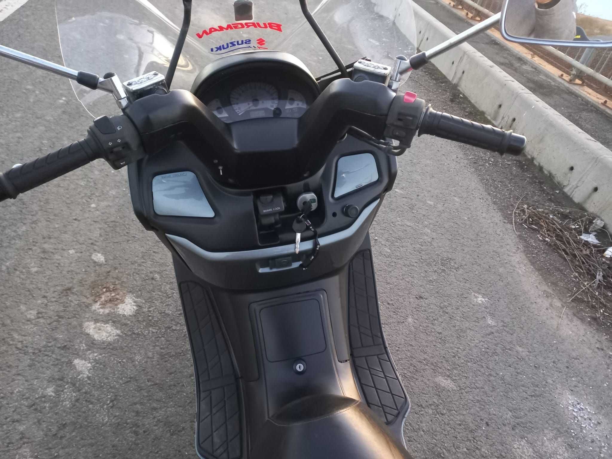 Suzuki Burgman 250