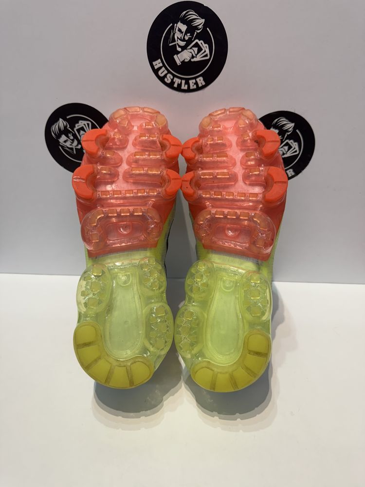 Маратонки NIKE VAPORMAX .Номер 40