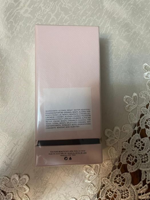 Vand parfum tom ford Rose Prick