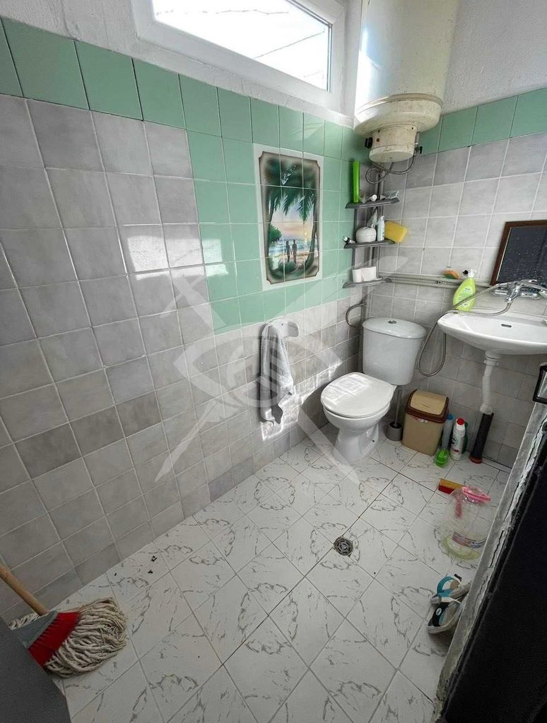 Продава се Къща в с. Сърнево, Област Бургас - 60 кв.м за 750 €/кв.м - Снимка #13