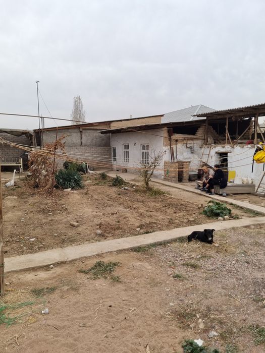 6.5 sotik hovli sotiladi Toy tepa