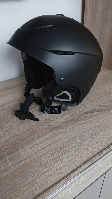 Vand Casca ski nouă cu eticheta, marimea L/XL