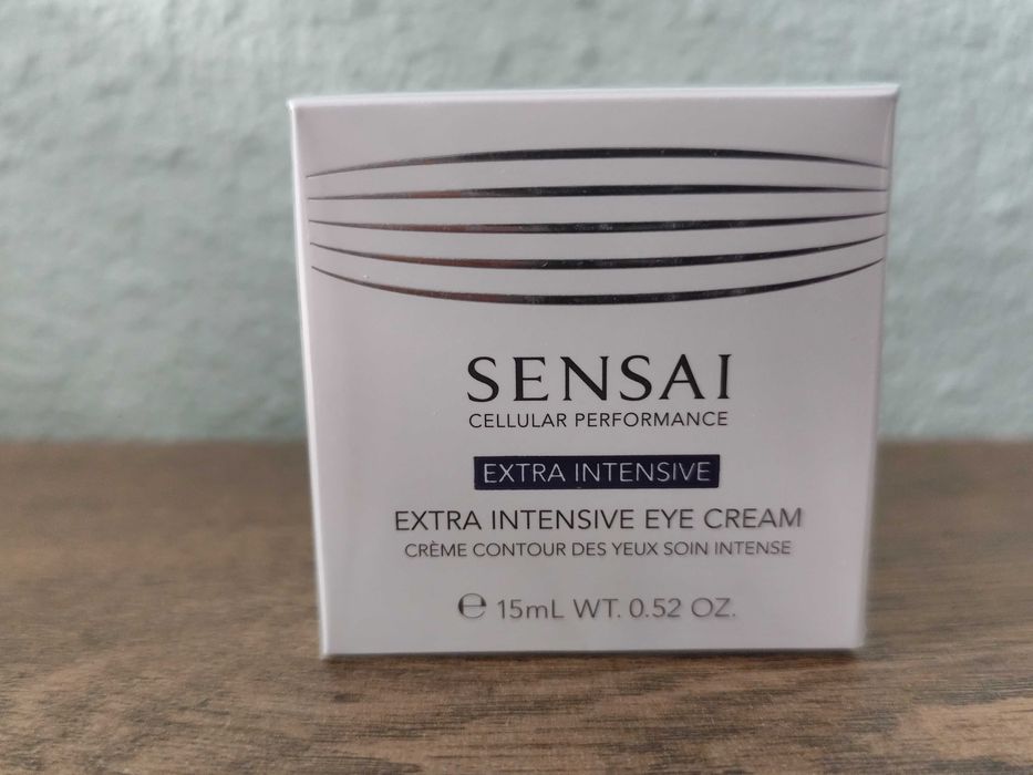 Uriage Roseliane CC, XHEKPON, Kerastase, Revlon Nutri Color, Sensai