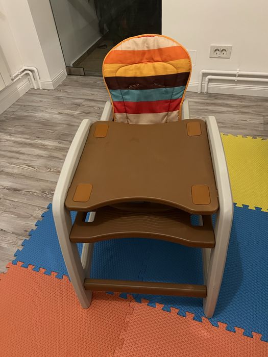 Scaun de masa juju 2 in 1 eat&play