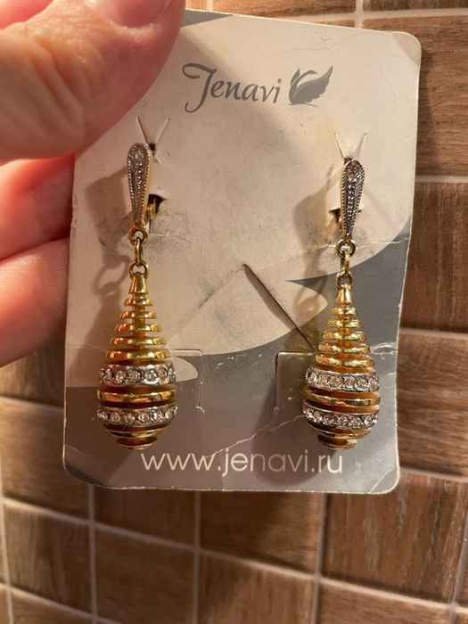 Серьги из ювелирного сплава