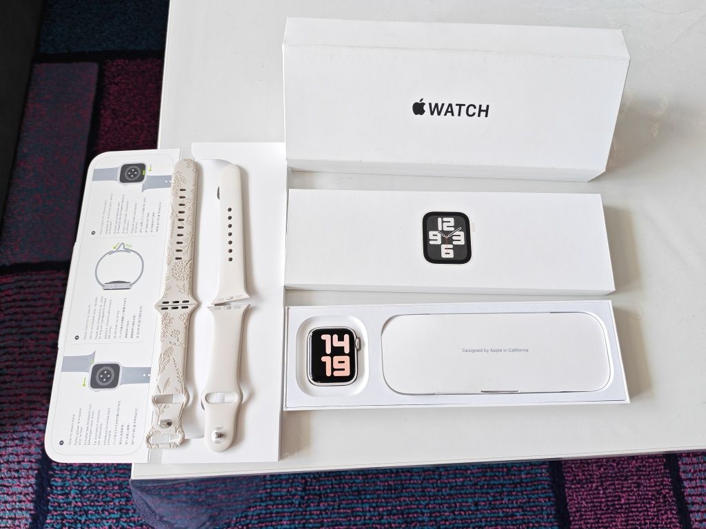 Apple Watch SE(Gen2) 40mm Starlight