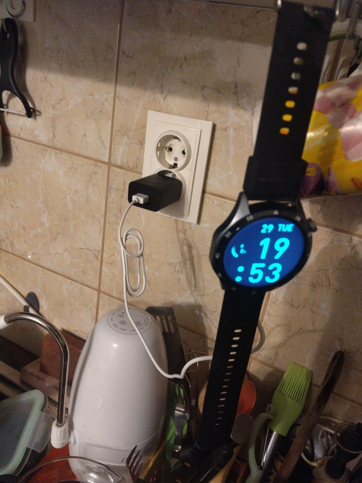 Vind urgent Ceas Nou Smart GT 4 plus.