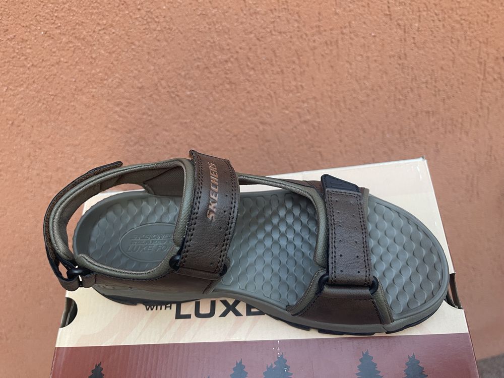 Sandale Skechers originale noi luxe foam