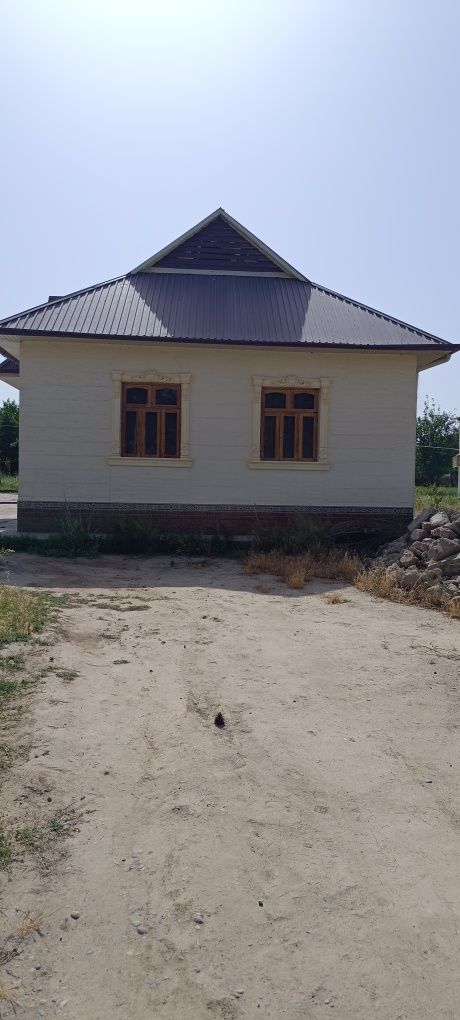 Уй сотилади срочно