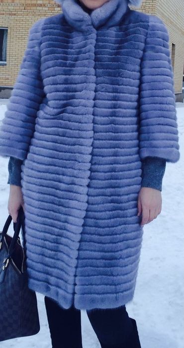 Шуба норковая. В хоршем состояние