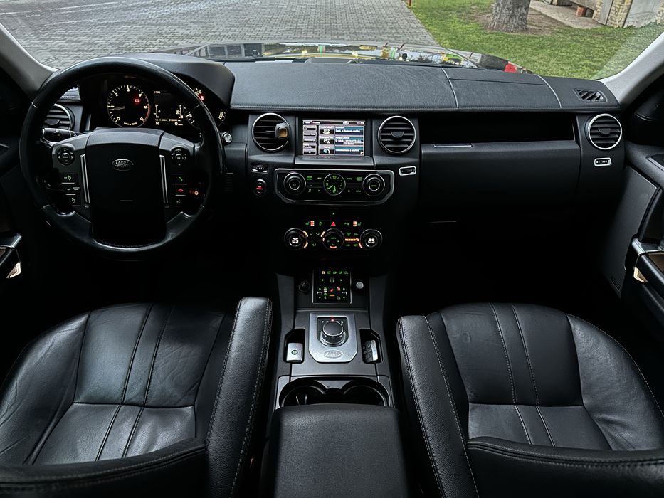 Land Rover Discovery 4 3.0TDV6 HSE 211CP 2013 7locuri