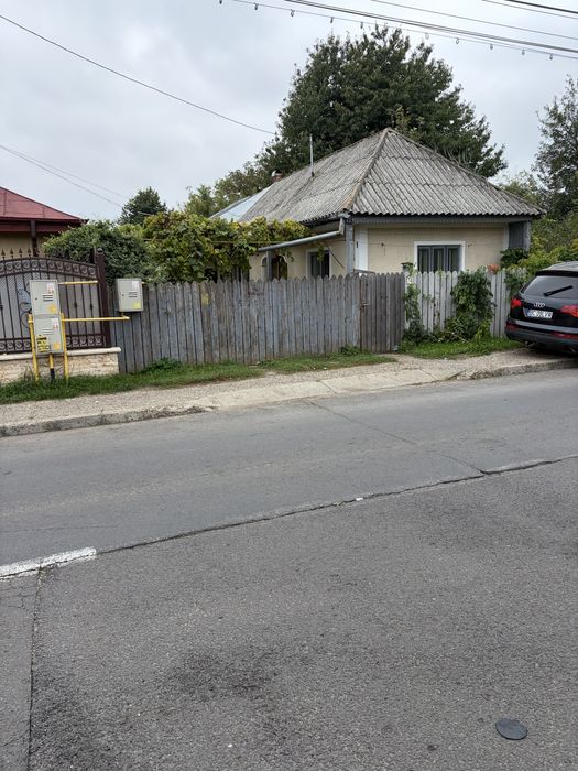Vand casa strada Bucegi Bacau oras