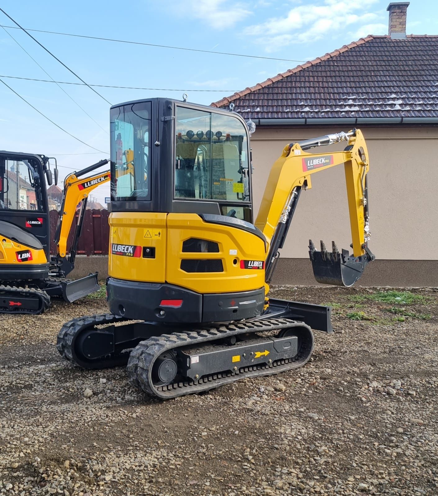 Excavator Lubeck W301pro 3.0t NOU motor YANMAR Garantie 2 ani