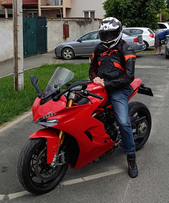 Ducati SuperSport V2/S (2018) – 14 900 km