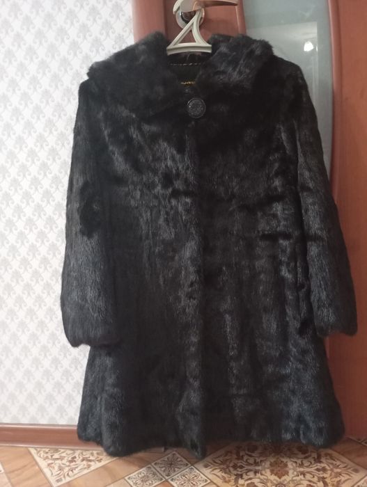 Продам женская шуба норка