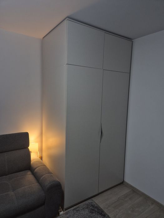 Vand dulap / dressing . Spatios 253 cm