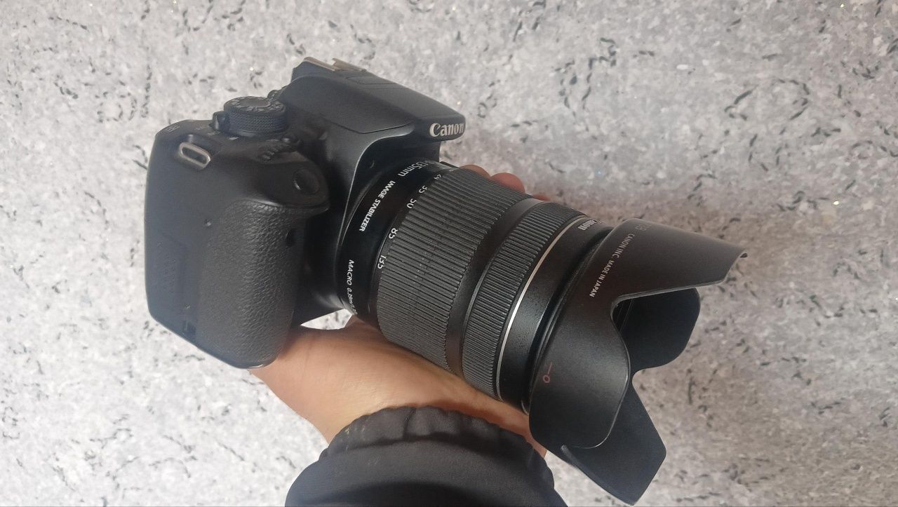 Сотилади! Canon 700 d