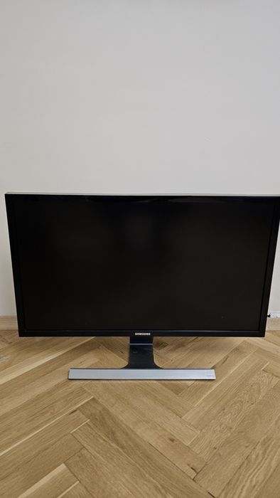Samsung 28 inch 4k monitor