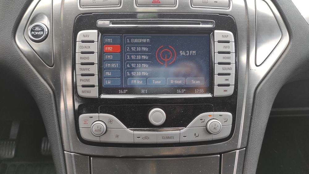 Vând Ford Mondeo