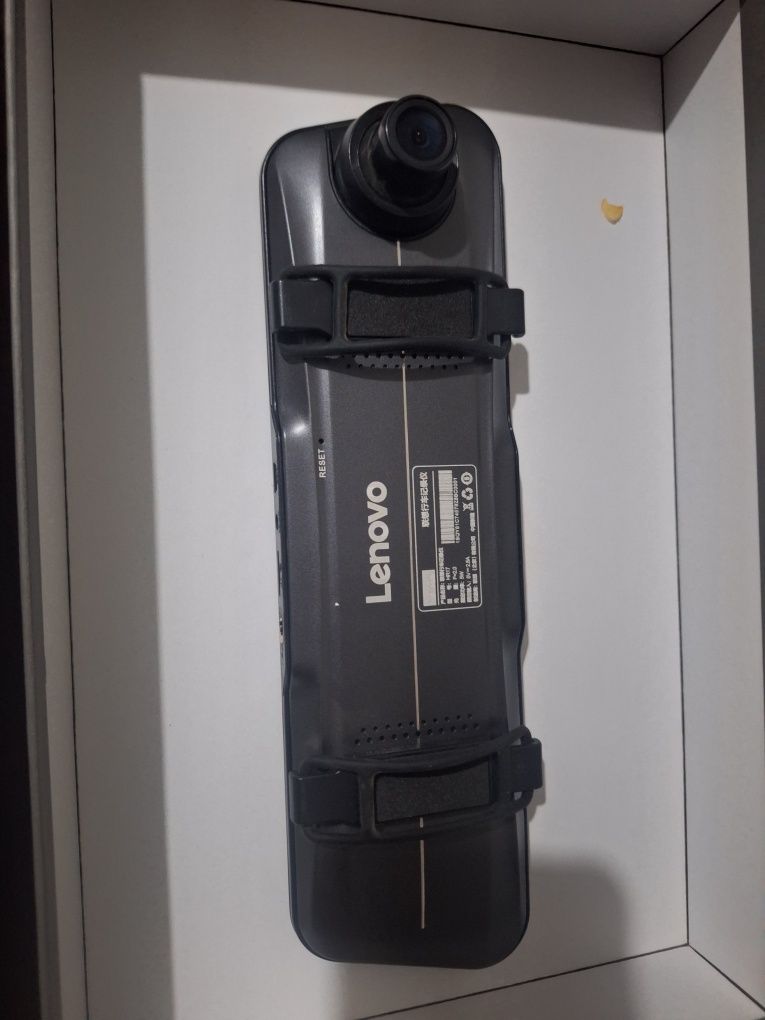 Lenovo videoregistrator faqat oldi ekran